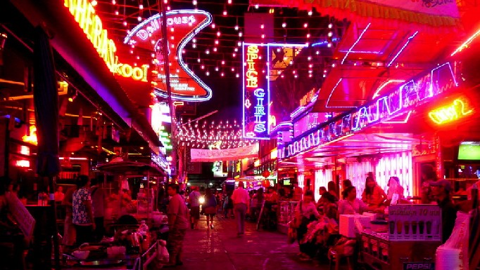 What to do in Thailand: Ping Pong Show in Bangkok