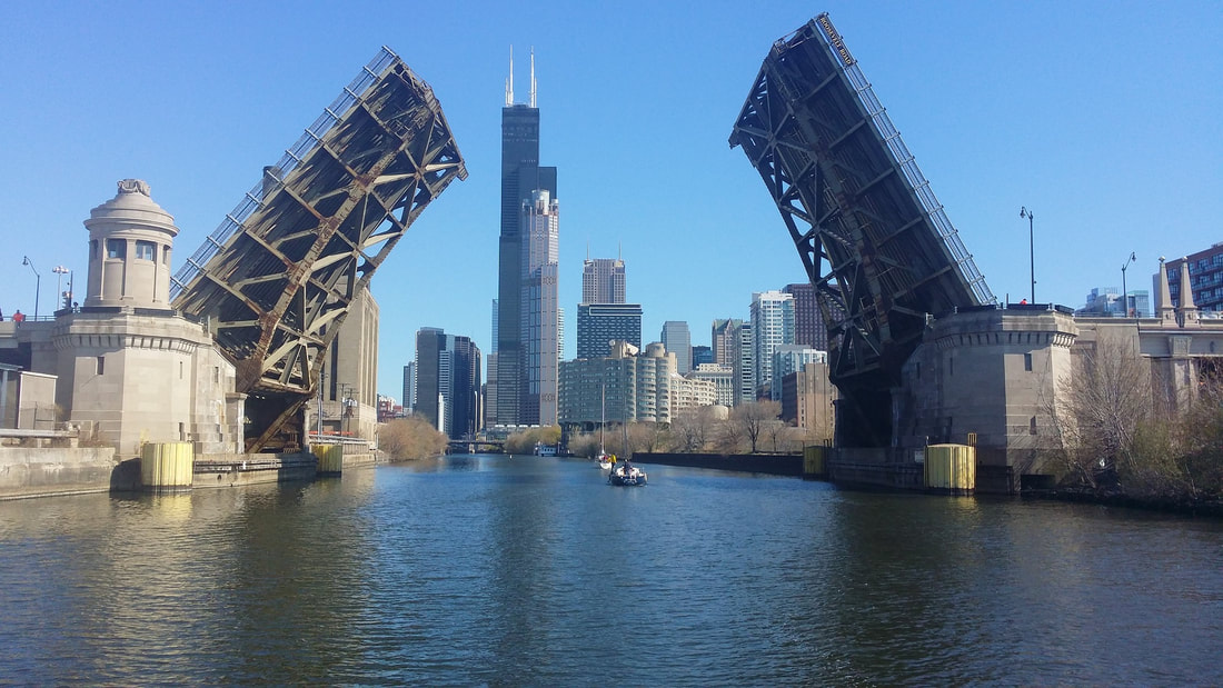 5 reasons Chicago, Illinois, USA is an underrated couples destination, The Windy City, Lake Michigan, Chicago River, improv capital of the world, deep dish pizza, Cloud Gate, the Bean, Feet Do Travel